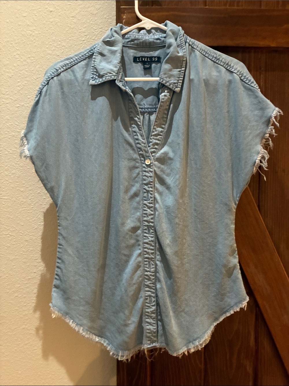 Level 99 Light Blue Denim Short-Sleeve Button-Down Shirt